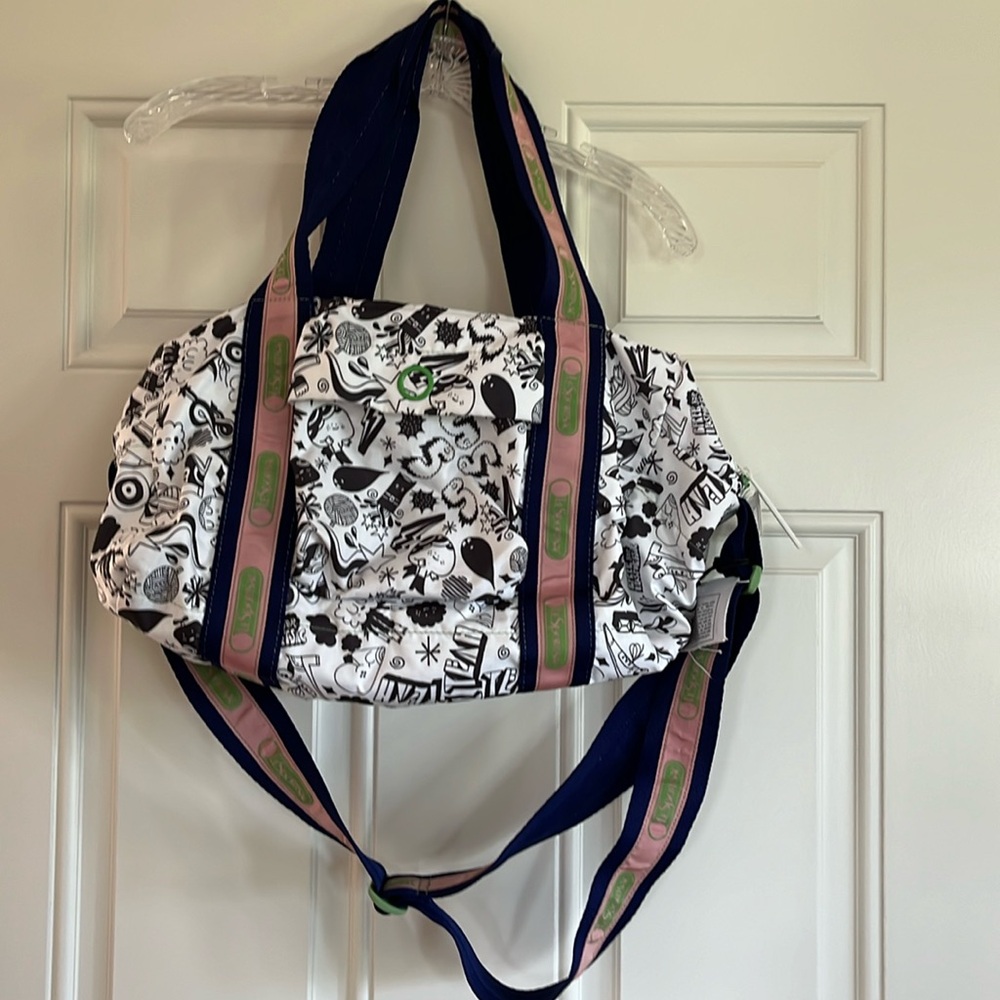 LeSportSac Weekender Bag, Artist In Residence, side, front, inside pockets